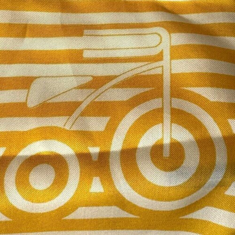 22” Square Bicycle Yellow & White Ray Strauss Unltd. Scarf 25% Silk & Japan VNTG